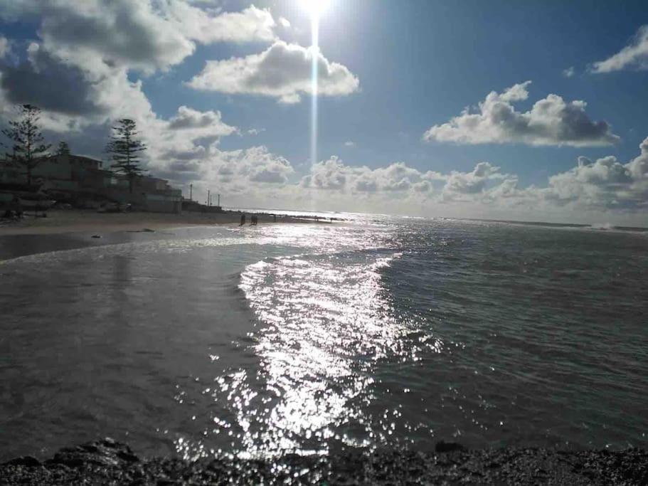 Lovely 2 Bedroom Vacation Home With Pool/Beach 스크히라트 외부 사진
